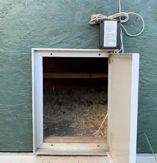 درب اتومات مرغ سایز 40*50